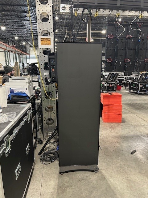 ATL 2.5mm LED M-Poster