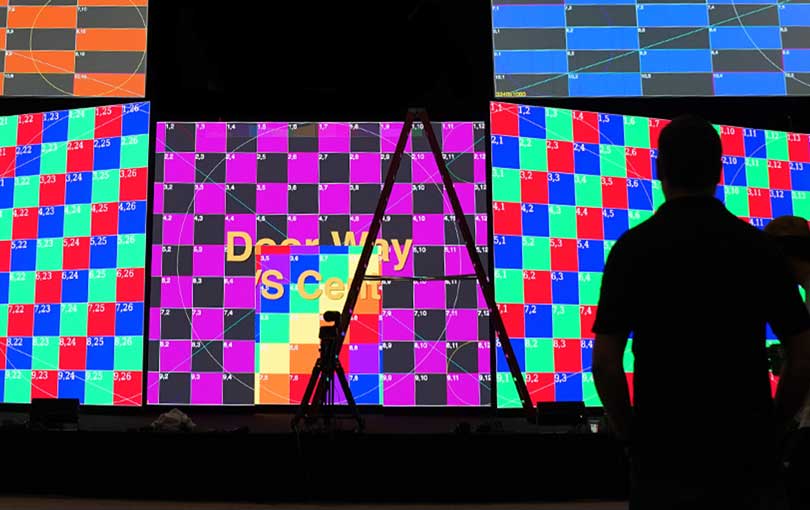 nationwide video led techs on show site